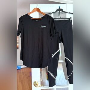 Old Navy Black Athletic Wear Workout Bundle, Leggings & Top, Size Medium-Large